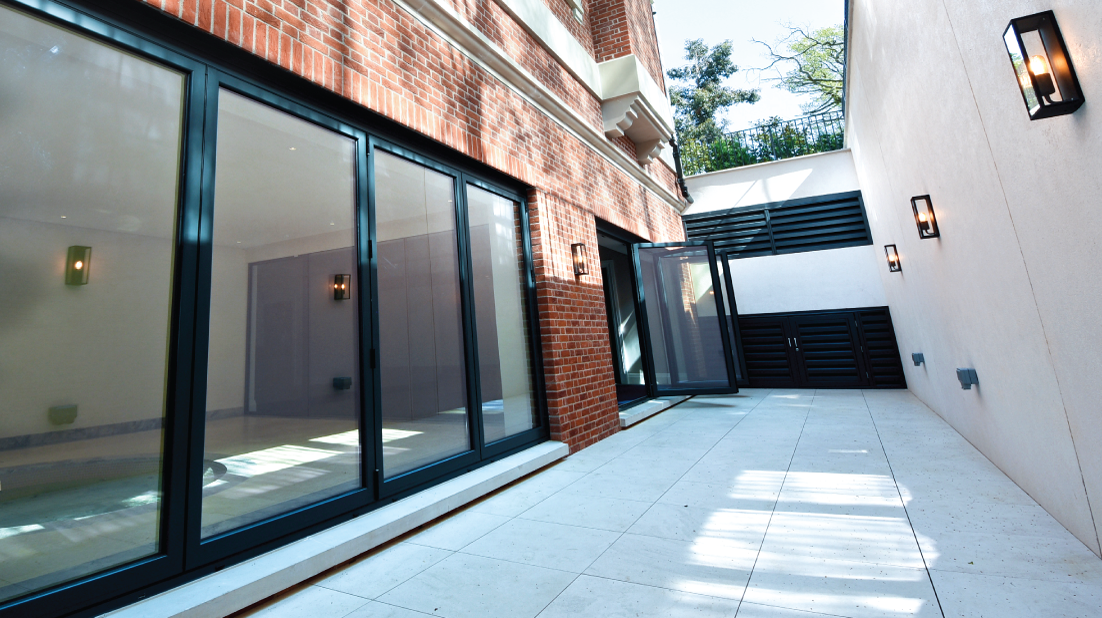 3 Benefits of Bi Folding Doors | Arkay Windows