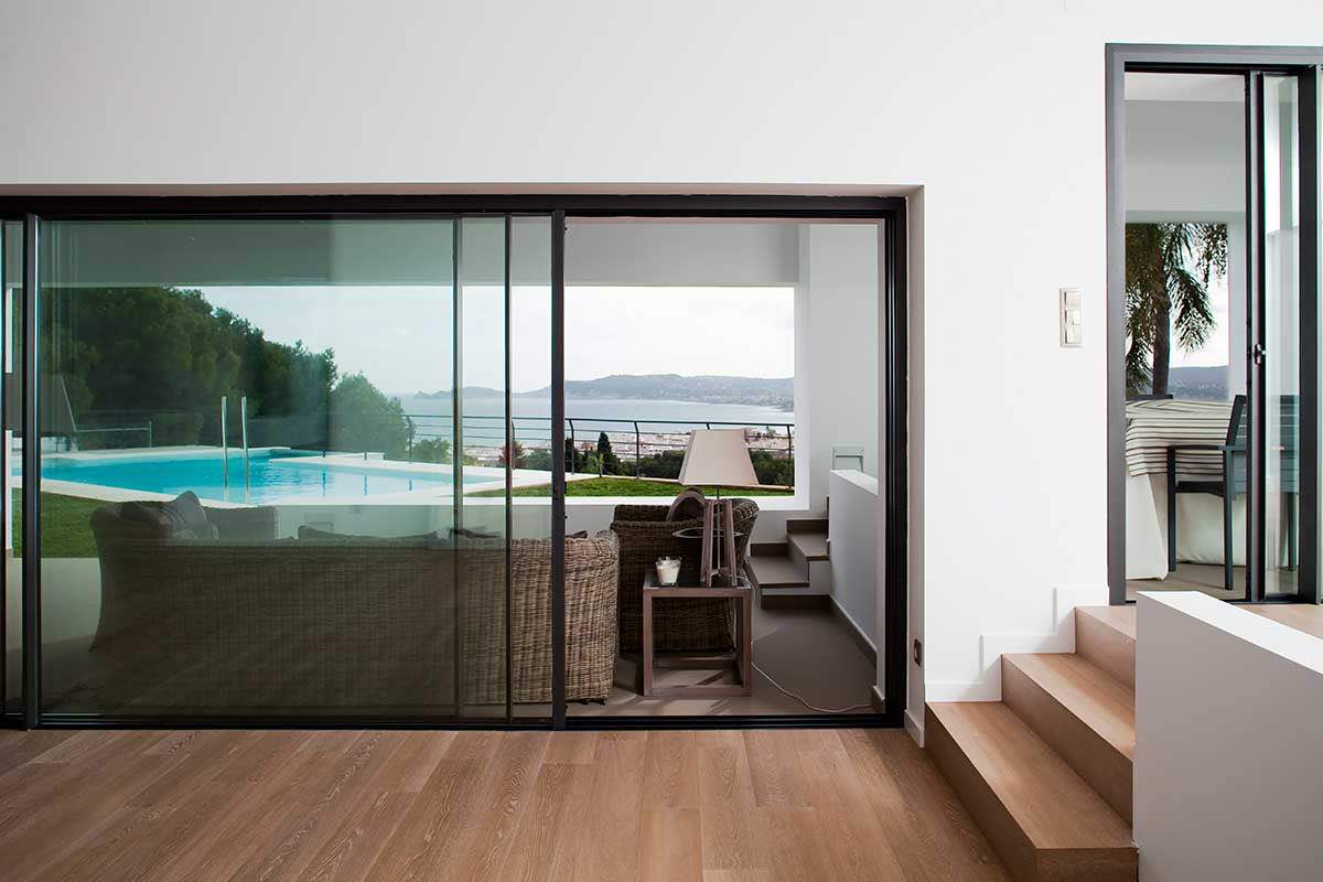 Sliding Doors